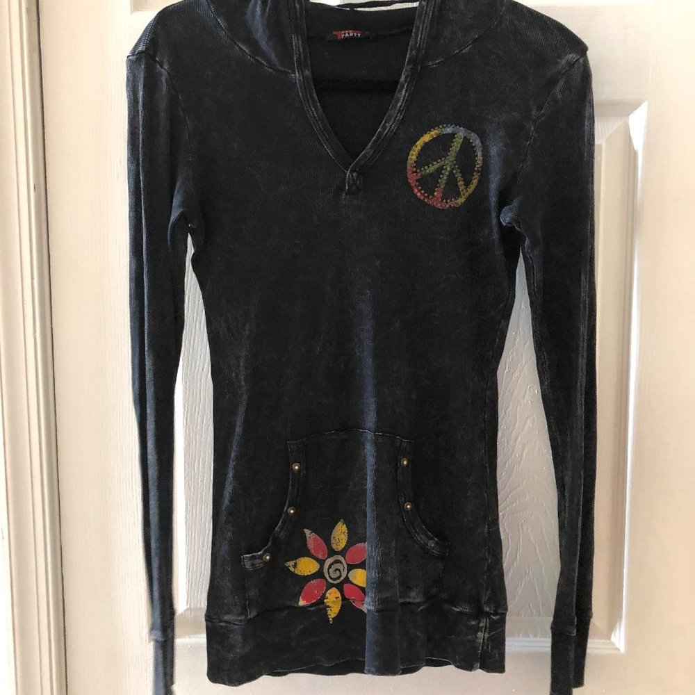 Hippie Peace-sign long-sleeve top